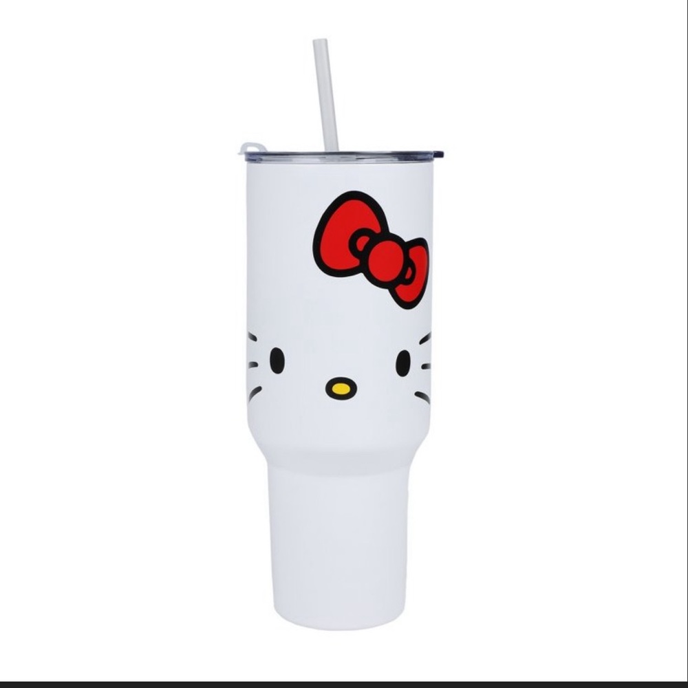 Hello kitty 40oz
